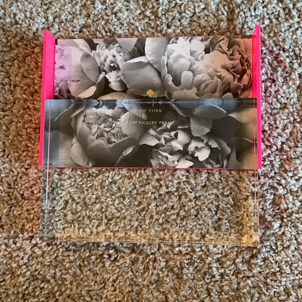 Kate Spade Picture Frame - Picture 5 of 5